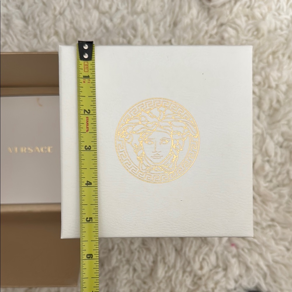 Versace Gold and White Gift Box - Picture 4 of 4